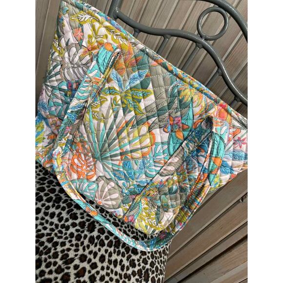 Purse - Vera Bradley Shoulder Bag - Picture 3 of 3